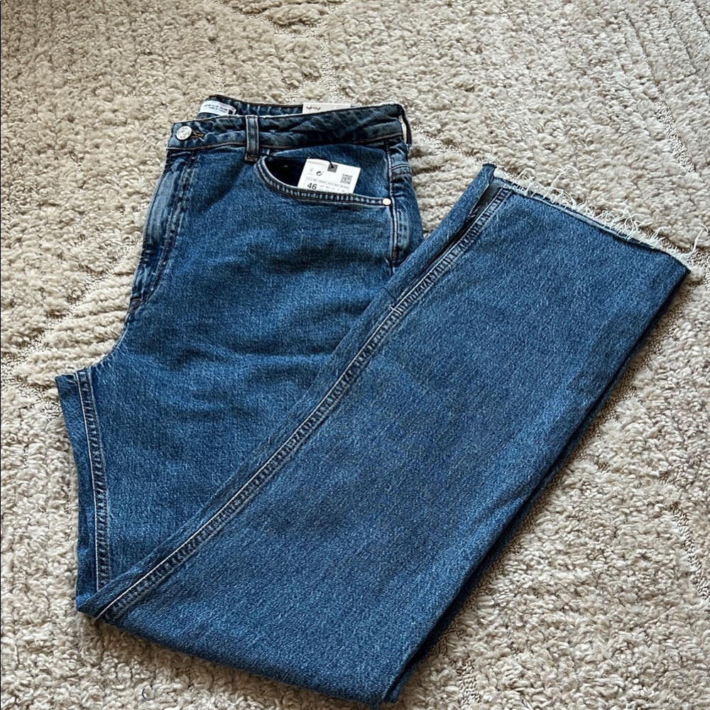 NWT Zara Women's High Rise Denim Slim Flare with Split Hem